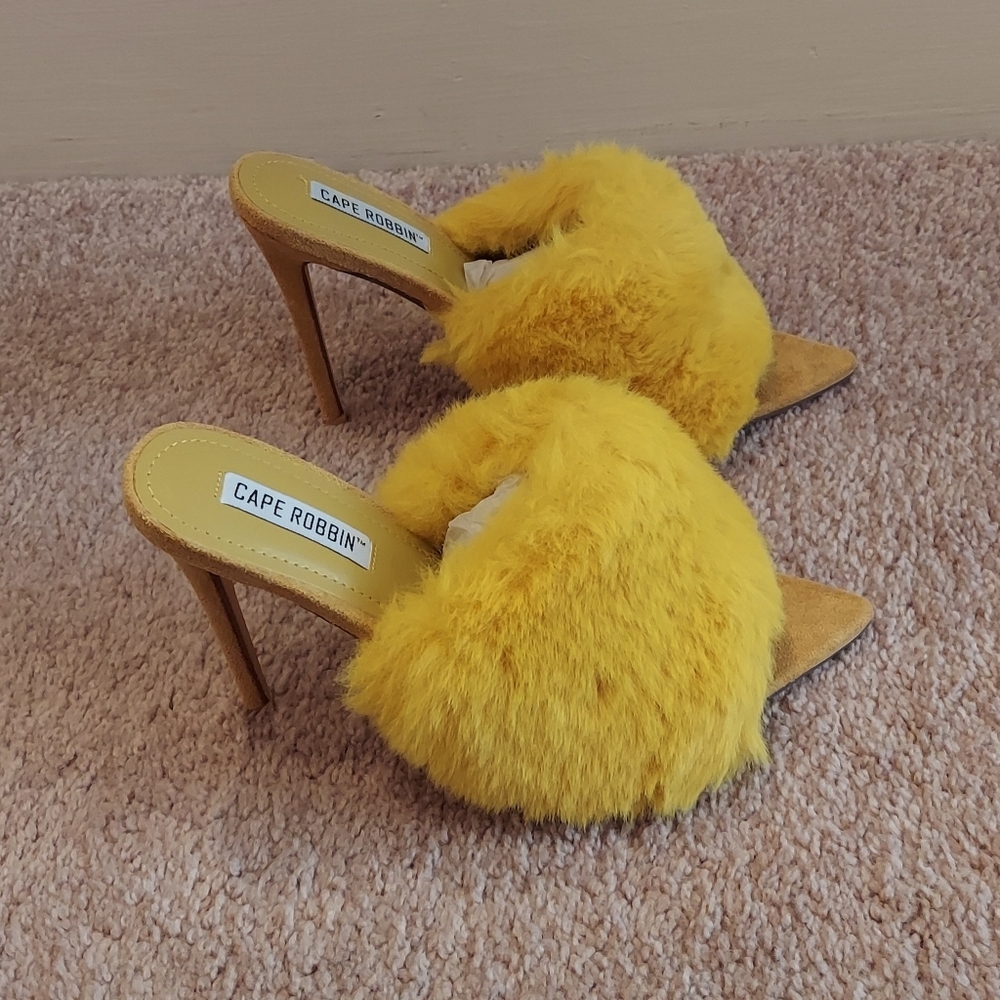 Cape Robbin Mustard Yellow Fur High Heels